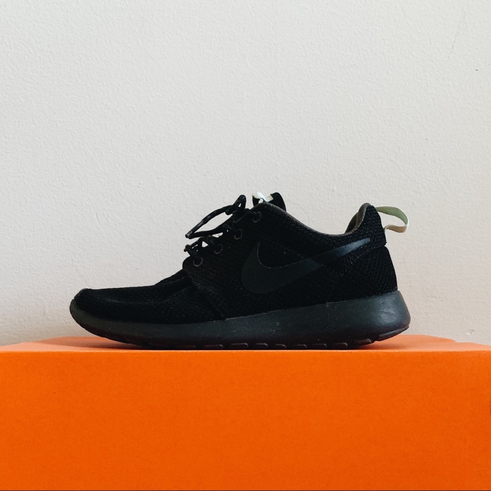NIKE ROSHERUN - Picture 3 of 4